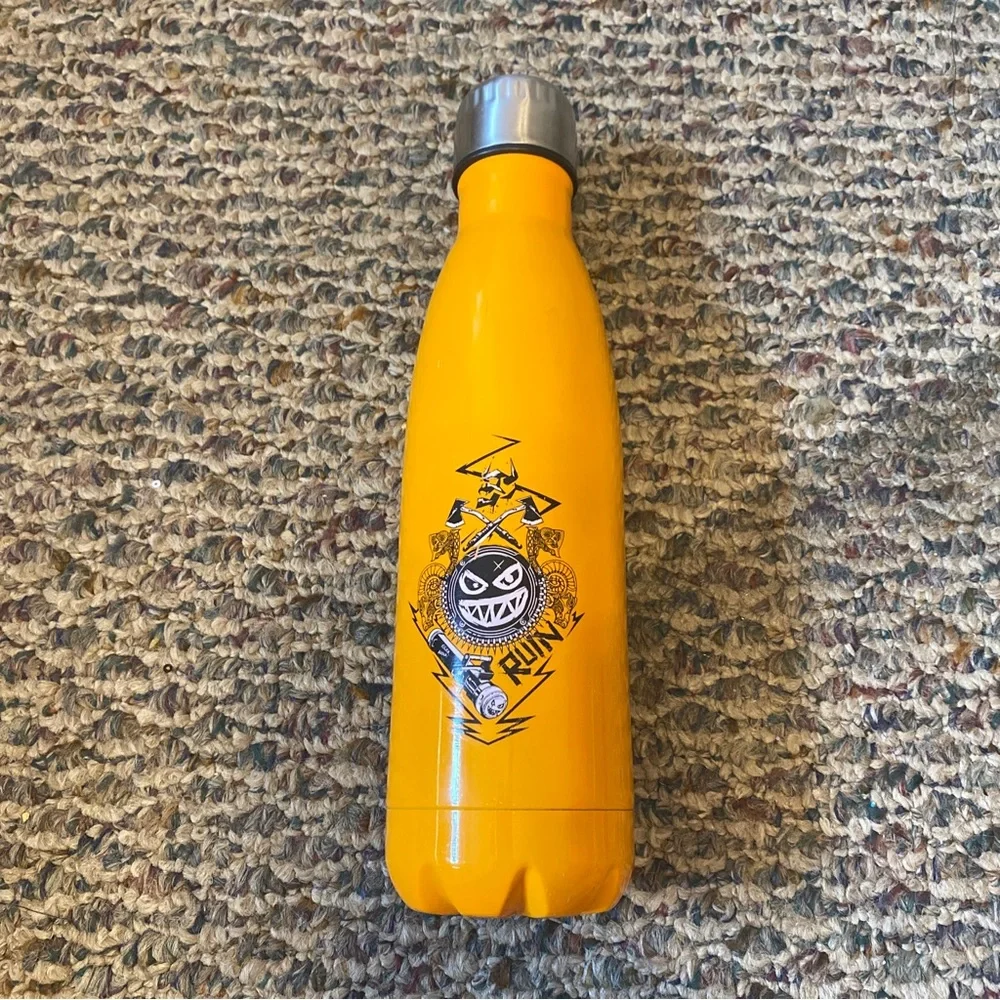 Call of Duty curved water bottles stainless steel